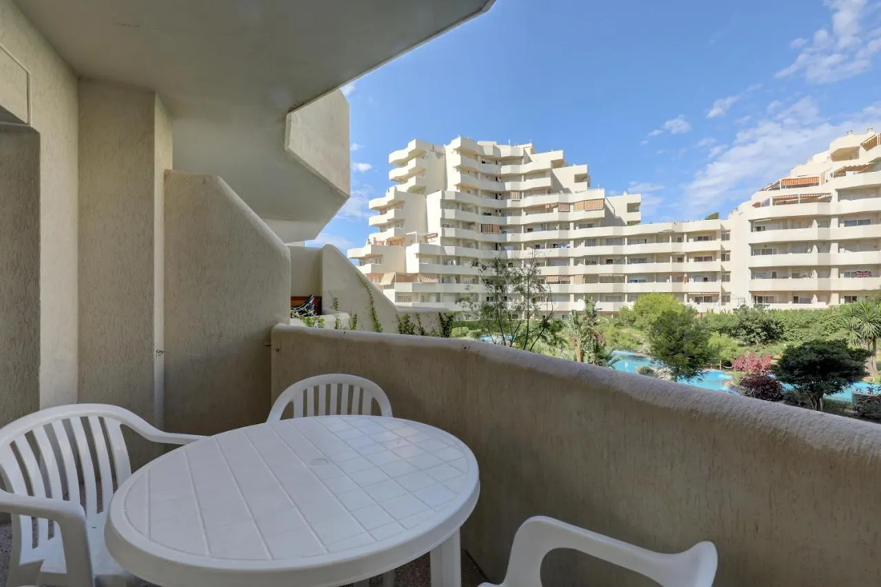 077 - Comfortable Studio In Large Holiday Complex With Water Park Apartment Benalmadena 0*,  Spain