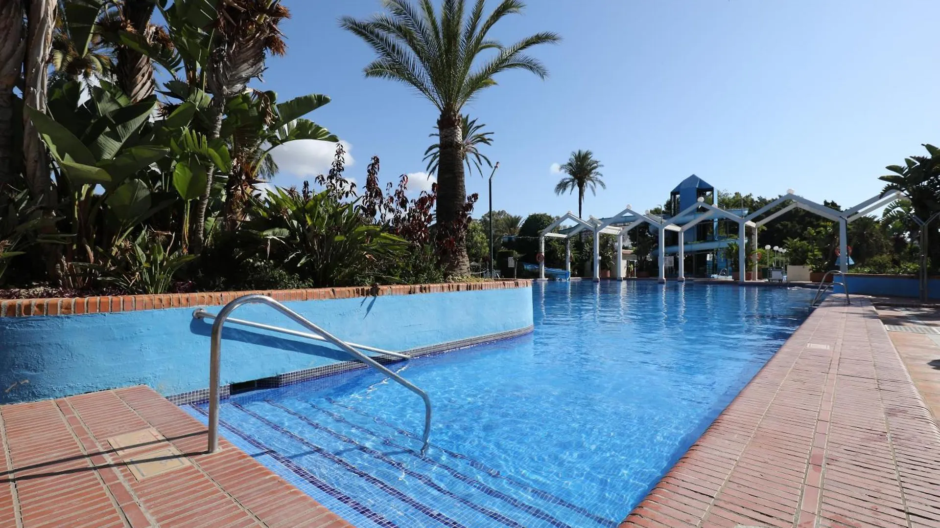 077 - Comfortable Studio In Large Holiday Complex With Water Park Apartment Benalmadena