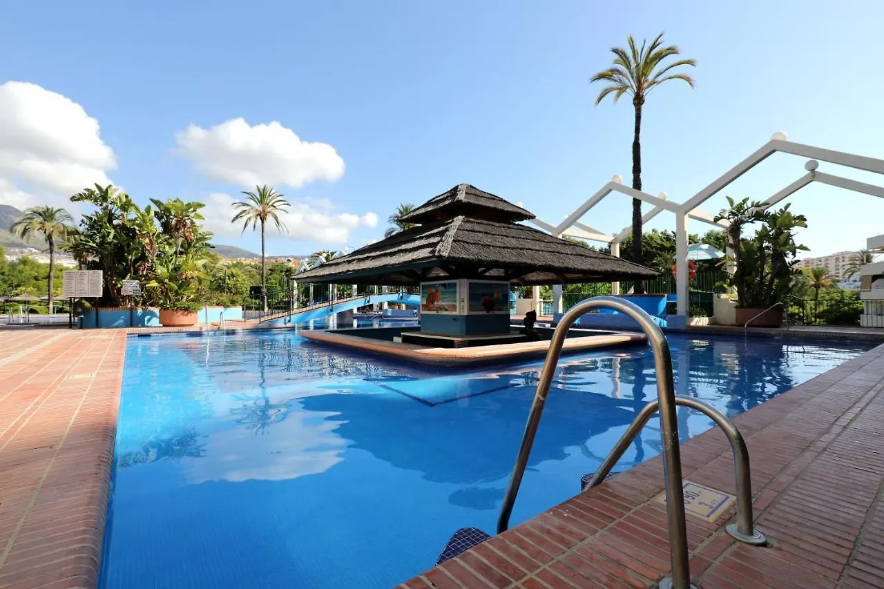077 - Comfortable Studio In Large Holiday Complex With Water Park Apartment Benalmadena Spain